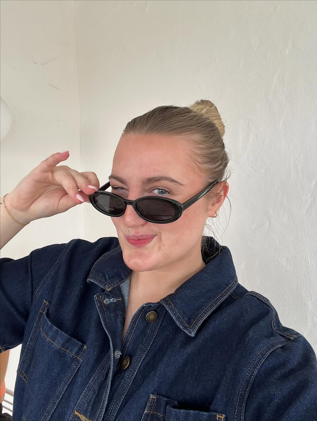 Jordan in sunglasses